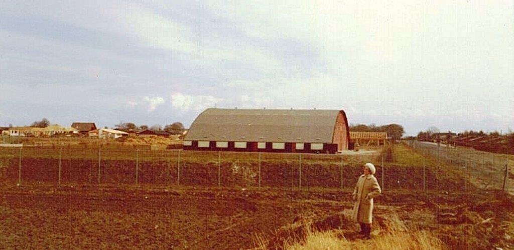 Kastaniegrdens Hestepension (fototillg) - Dines Bog